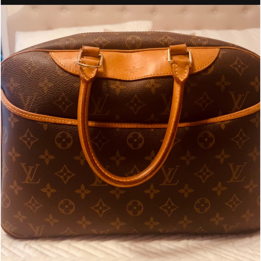 Louis Vuitton Deauville .